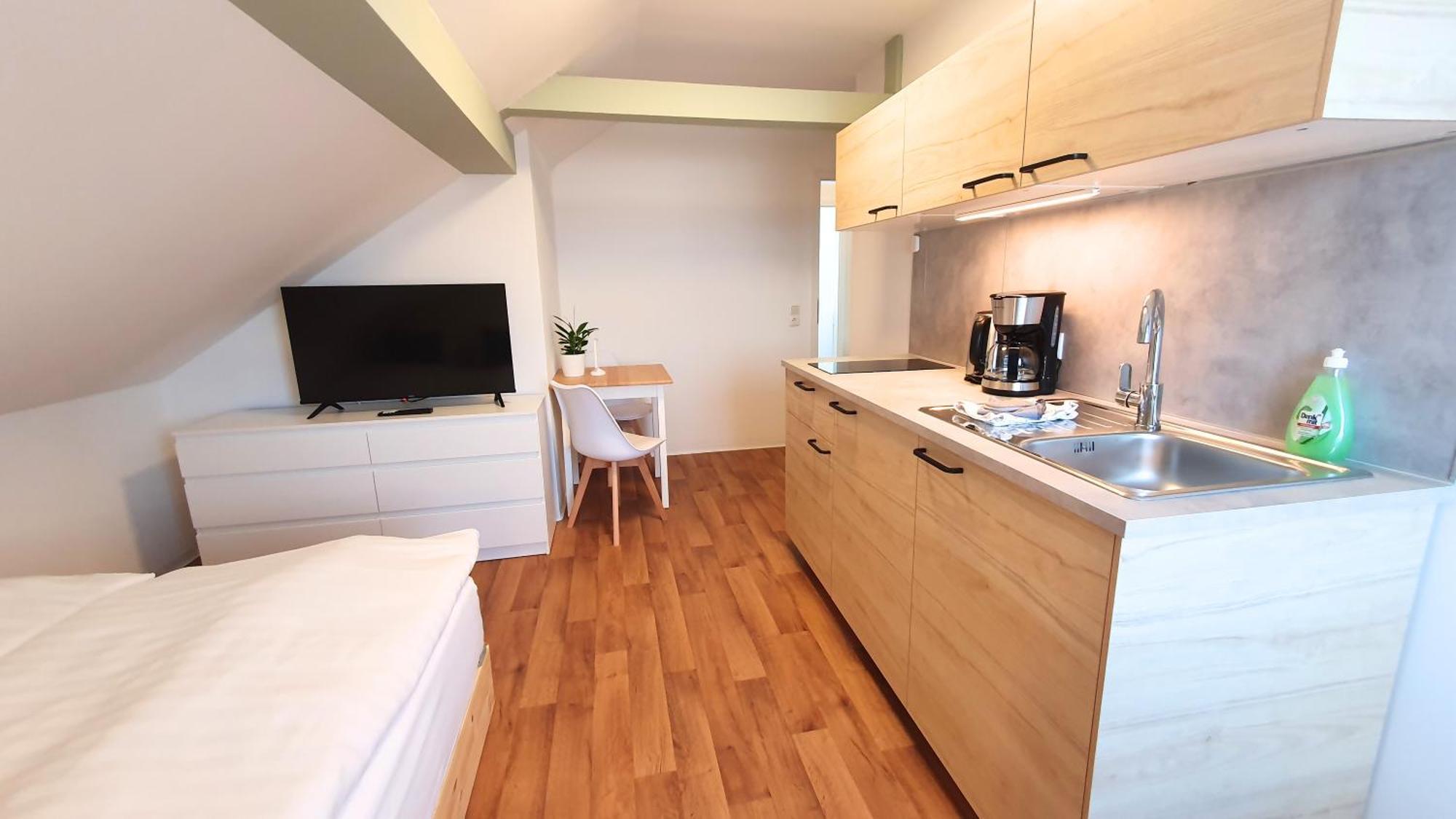 Good Stay Aparthotel Mit Kostenlosen Parkplaetzen Dresden Bagian luar foto